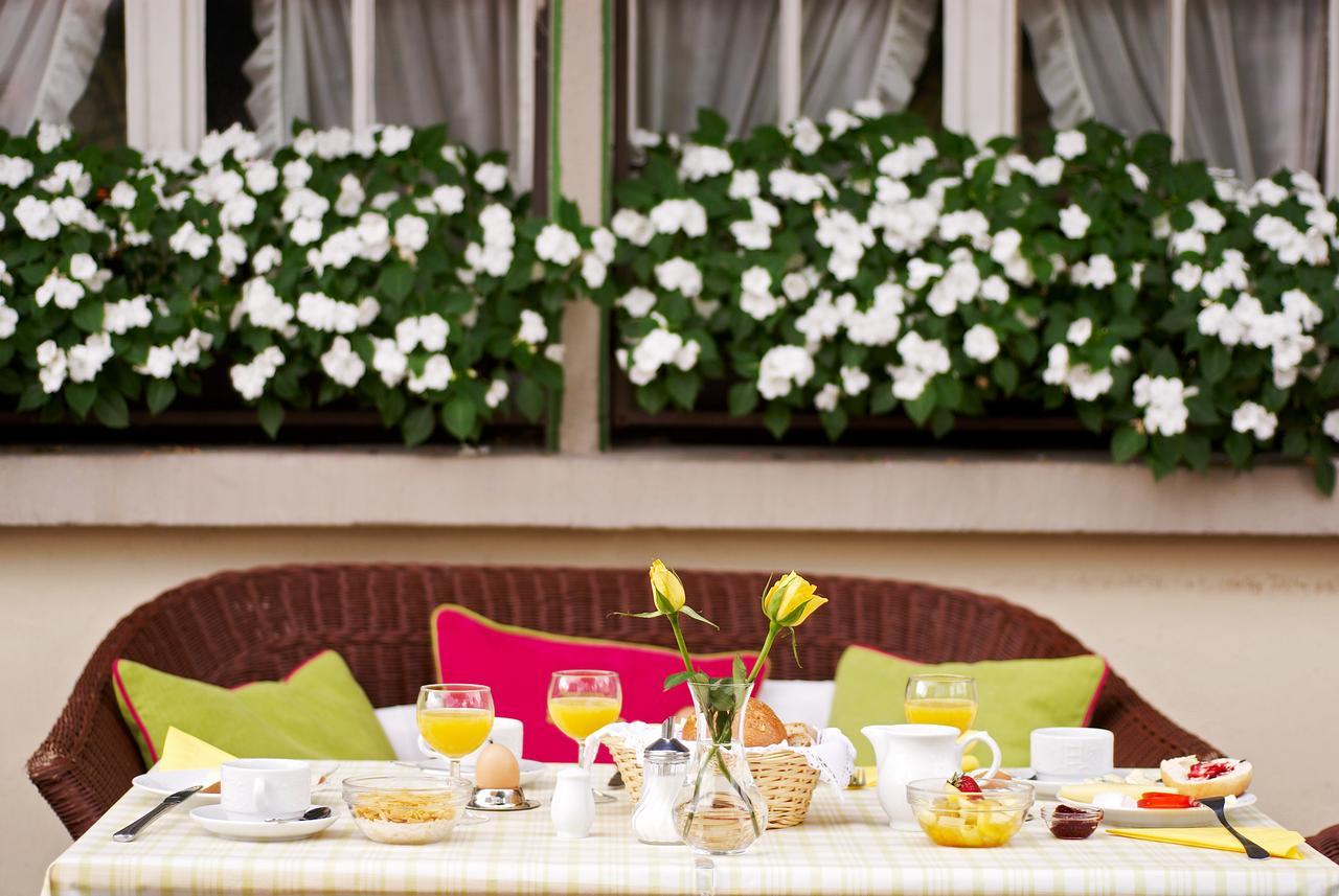 Hotel & Restaurant Sonne Kirchzarten Bagian luar foto
